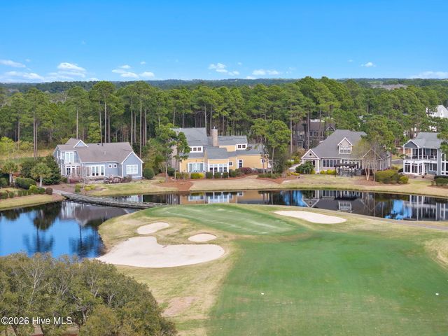 3190 Moss Hammock Wynd, Southport, NC 28461