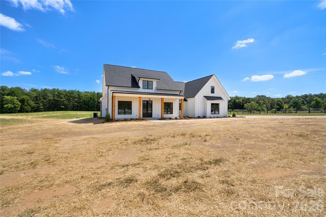 1925 Snyders store Road, Wingate, NC 28174