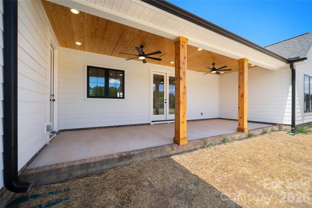 1925 Snyders store Road, Wingate, NC 28174