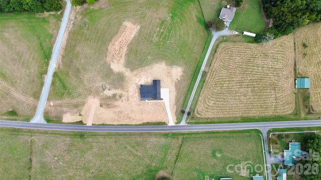 1925 Snyders store Road, Wingate, NC 28174