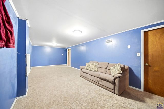 3729 SE Truman AVE, Topeka, KS 66609