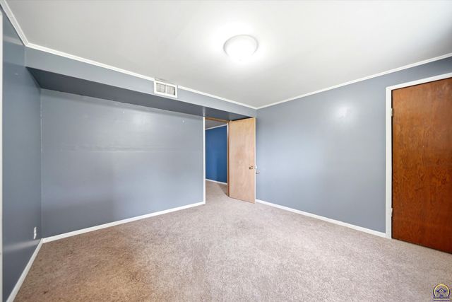 3729 SE Truman AVE, Topeka, KS 66609