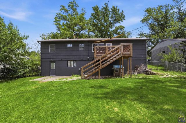 3729 SE Truman AVE, Topeka, KS 66609