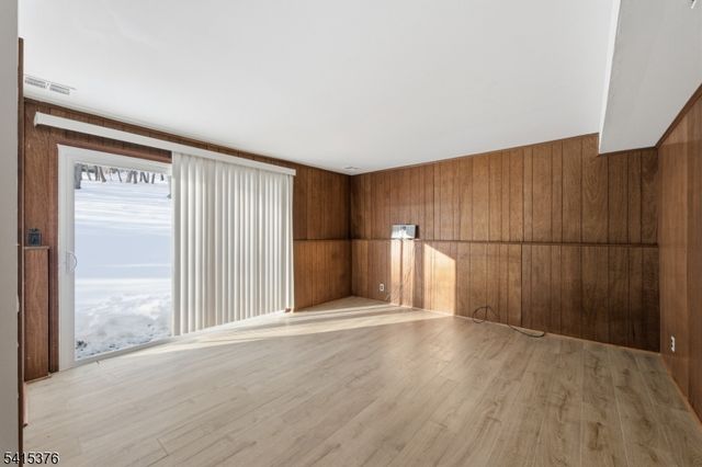 6 Brookside Ave, Mansfield Twp., NJ 07840