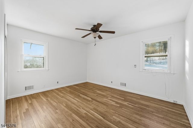 6 Brookside Ave, Mansfield Twp., NJ 07840