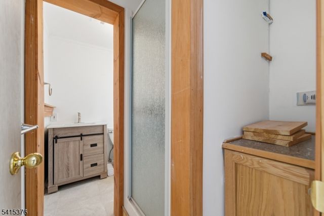 6 Brookside Ave, Mansfield Twp., NJ 07840