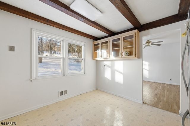 6 Brookside Ave, Mansfield Twp., NJ 07840