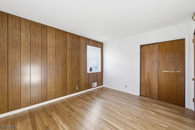 6 Brookside Ave, Mansfield Twp., NJ 07840