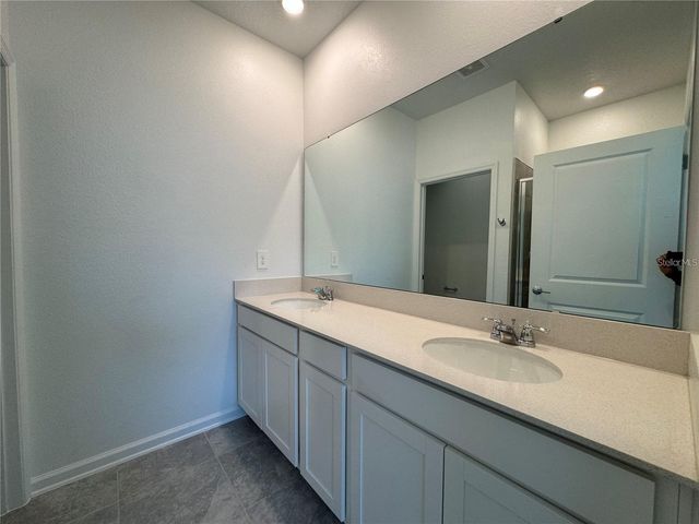 8115 SAYINGS DRIVE, Winter Garden, FL 34787