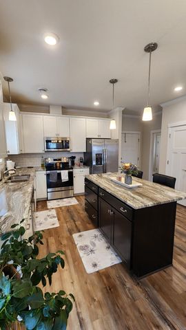 5683 Harvest Moon Boulevard NW, Rochester, MN 55901