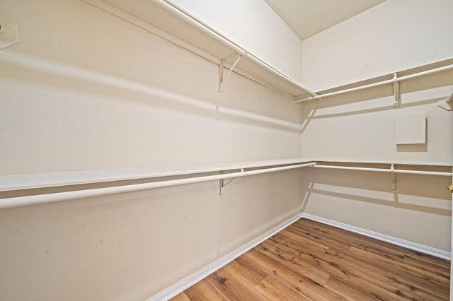 12407 Fox Trace Lane, Houston, TX 77066