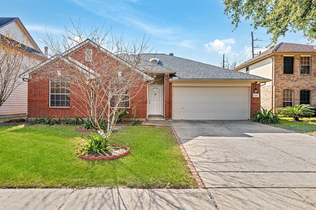 12407 Fox Trace Lane, Houston, TX 77066