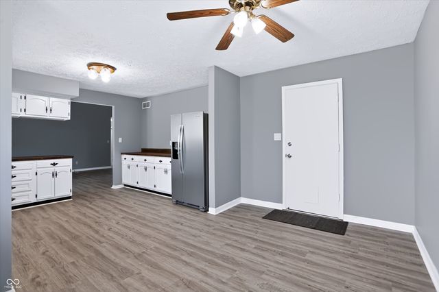 5706 Riva Ridge Drive, Indianapolis, IN 46237