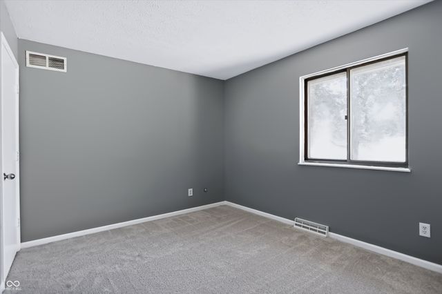 5706 Riva Ridge Drive, Indianapolis, IN 46237