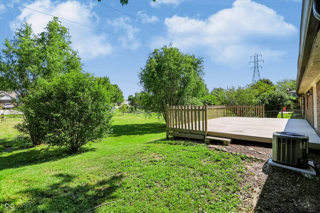 5706 Riva Ridge Drive, Indianapolis, IN 46237