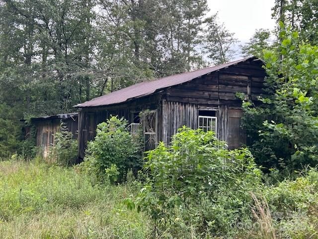 584 Groves Road, Union Mills, NC 28167
