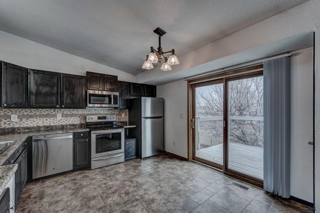 4816 JOHNSTON DR, Rapid City, SD 57703