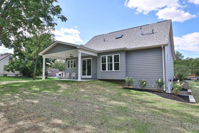 8128 Sycamore Street, Maineville, OH 45039