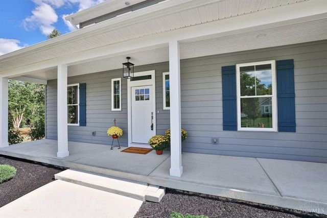 8128 Sycamore Street, Maineville, OH 45039