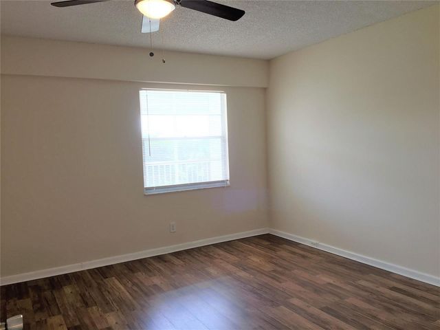 551 SW 135th Avenue 405b, Pembroke Pines, FL 33027