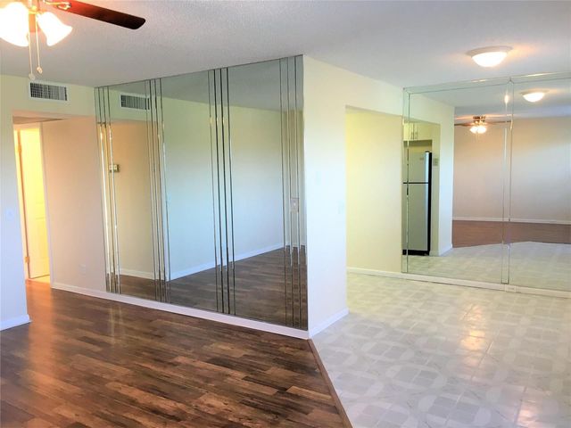 551 SW 135th Avenue 405b, Pembroke Pines, FL 33027