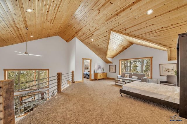 21174 STEWART SLOPE CIR, Lead, SD 57754