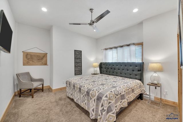 21174 STEWART SLOPE CIR, Lead, SD 57754