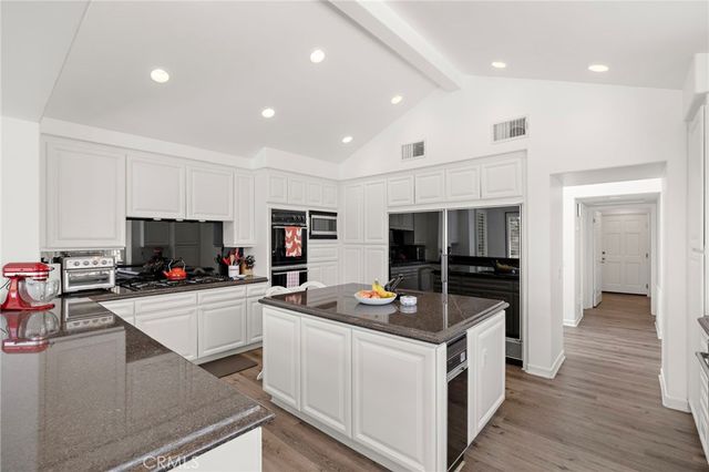 1582 White Alder, Orange, CA 92869