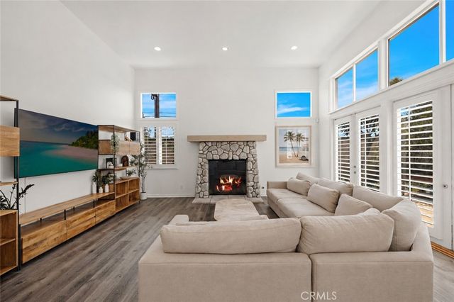 1582 White Alder, Orange, CA 92869