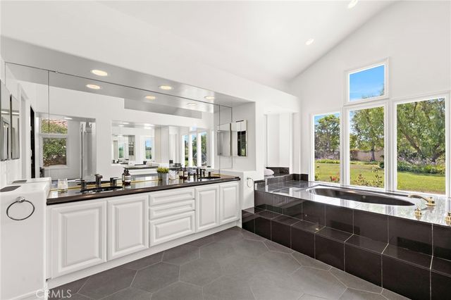 1582 White Alder, Orange, CA 92869
