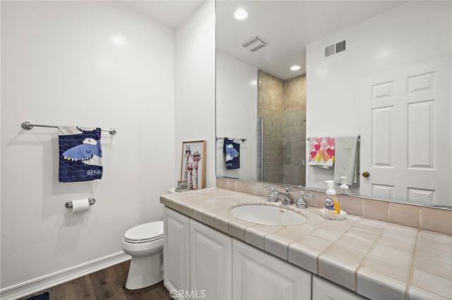 1582 White Alder, Orange, CA 92869