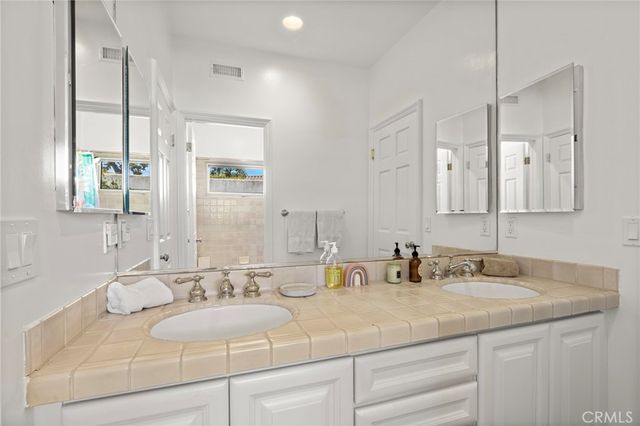 1582 White Alder, Orange, CA 92869