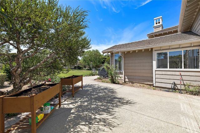 1582 White Alder, Orange, CA 92869