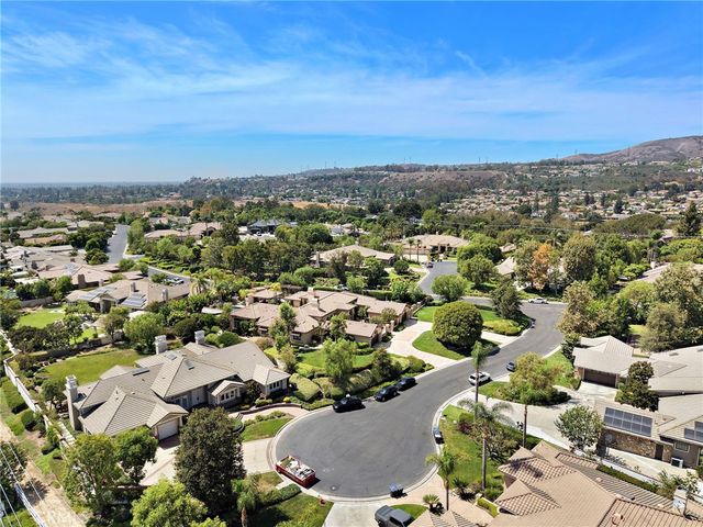 1582 White Alder, Orange, CA 92869