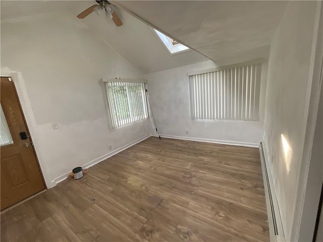 6 Pilgrim Avenue, Coventry, RI 02816