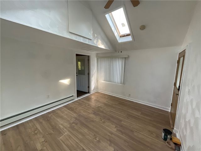 6 Pilgrim Avenue, Coventry, RI 02816