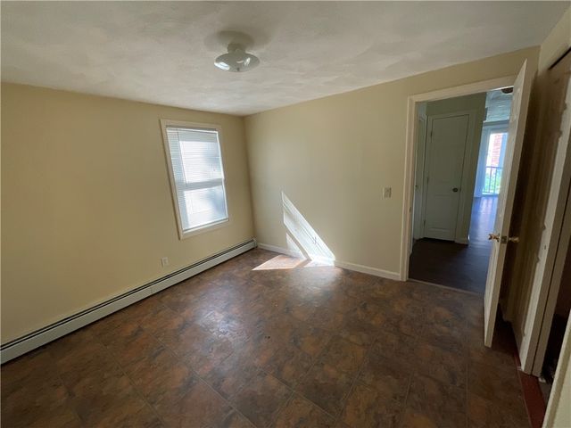 6 Pilgrim Avenue, Coventry, RI 02816