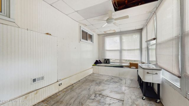 2345 Sycamore Ave, Louisville, KY 40206