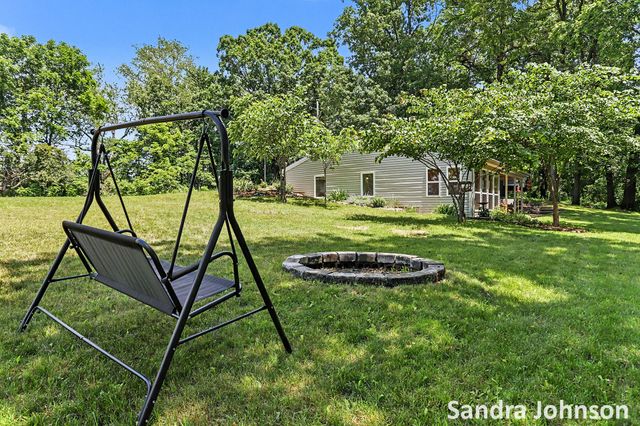 6180 Rook Road, Plainwell, MI 49080