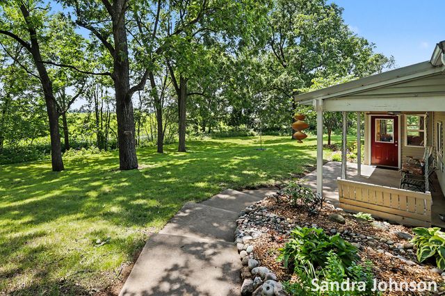 6180 Rook Road, Plainwell, MI 49080