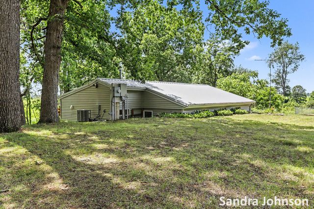6180 Rook Road, Plainwell, MI 49080