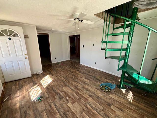 560 DOOMS CROSSING RD, Waynesboro, VA 22980