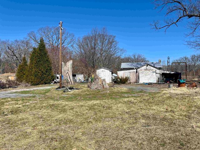 560 DOOMS CROSSING RD, Waynesboro, VA 22980