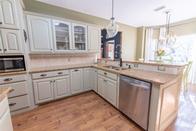 88 Vela Road, Huntsville, TX 77340