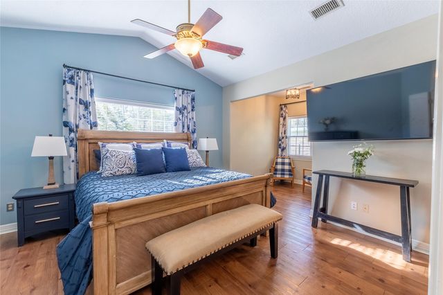 88 Vela Road, Huntsville, TX 77340