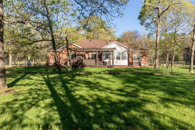 88 Vela Road, Huntsville, TX 77340