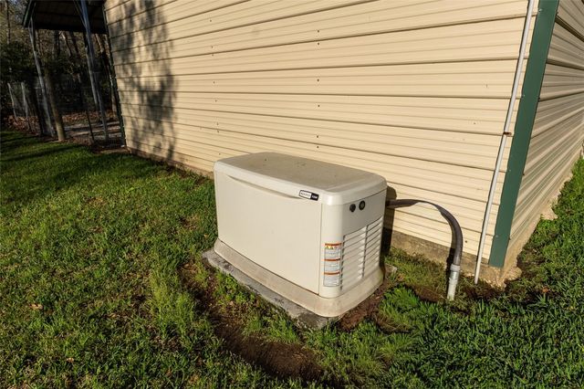 88 Vela Road, Huntsville, TX 77340