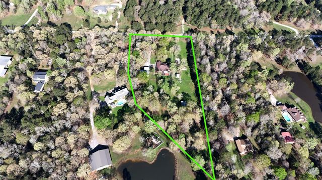 88 Vela Road, Huntsville, TX 77340