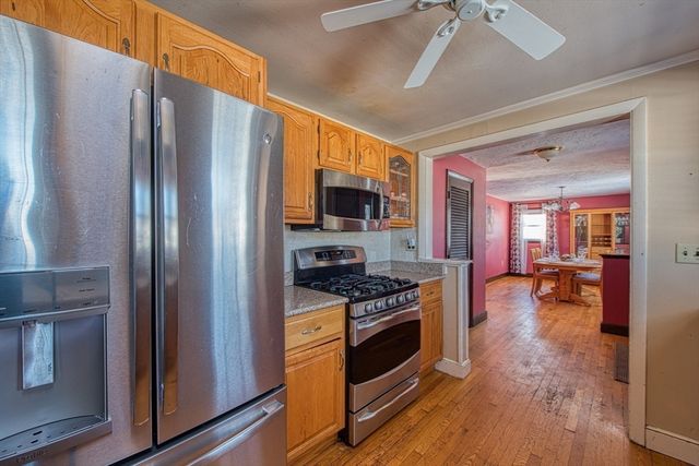 12 Brewster Rd, Randolph, MA 02368