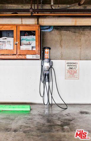 1155 N La Cienega Boulevard 1002, West Hollywood, CA 90069